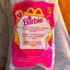 RARE FIND Solo in the spotlight Barbie figurine/accessories/base in package